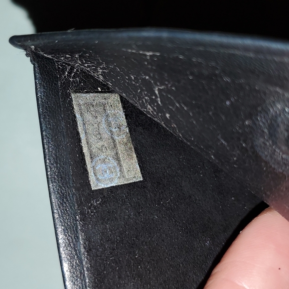 Chanel Bifold Compact Wallet - Picture 7 of 8